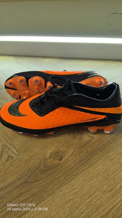 Nike hypervenom phantom