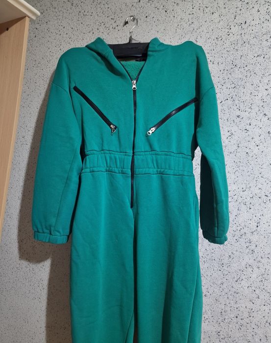 Тъмно зелен дебел зимен  гащиризон