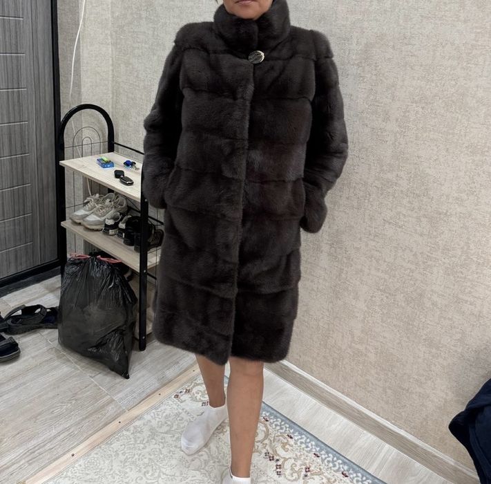 Продам шубу норковую