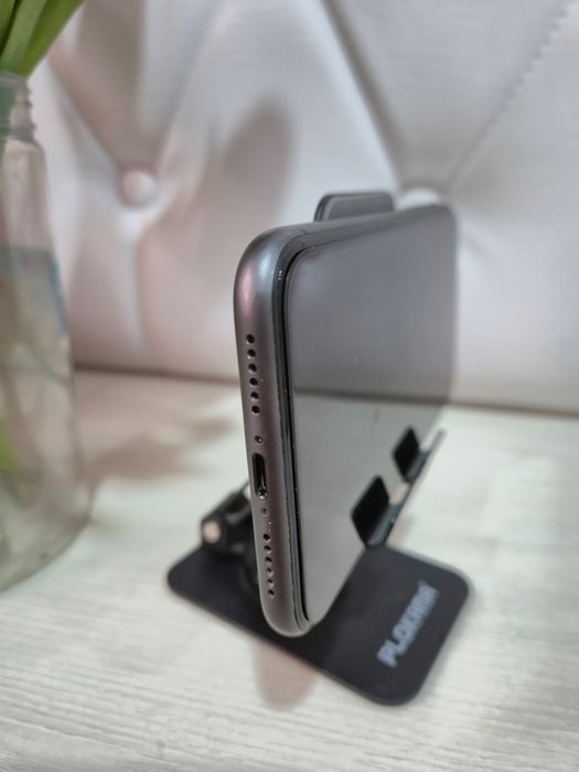 iPhone 11 128gb sim+esim