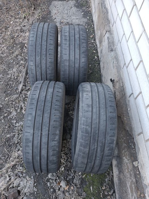 Автошиный в хорошем состояние
