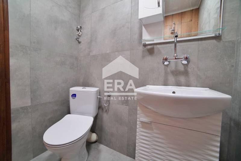 Дава се под наем Тристаен апартамент в София, Хиподрума - 68 кв.м за 700 € - Снимка #8