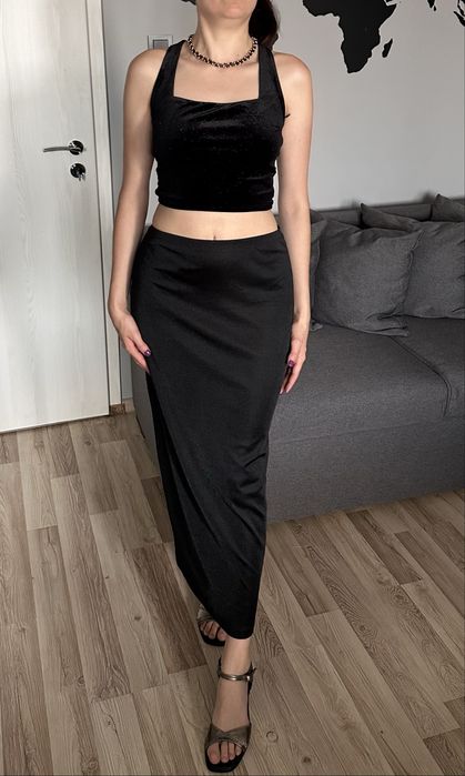 Елегантен тоалет в черен цвят Bershka