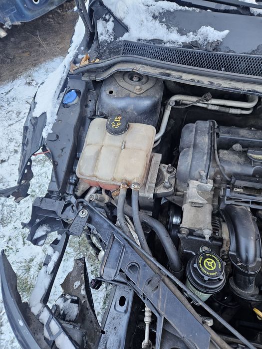 Dezmembrez ford focus 2 fab 2008,1,6 benzina SHDA SI SYDA si 1,6disel