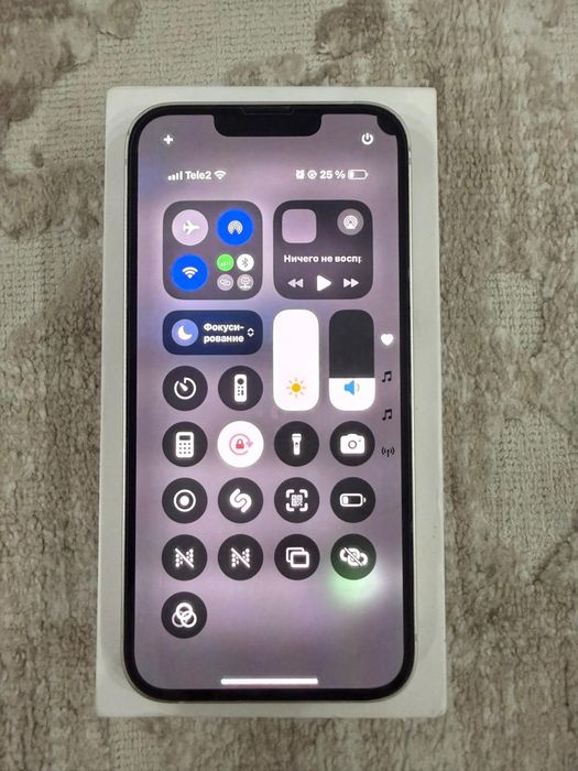 Продам iPhone 13 128 гб