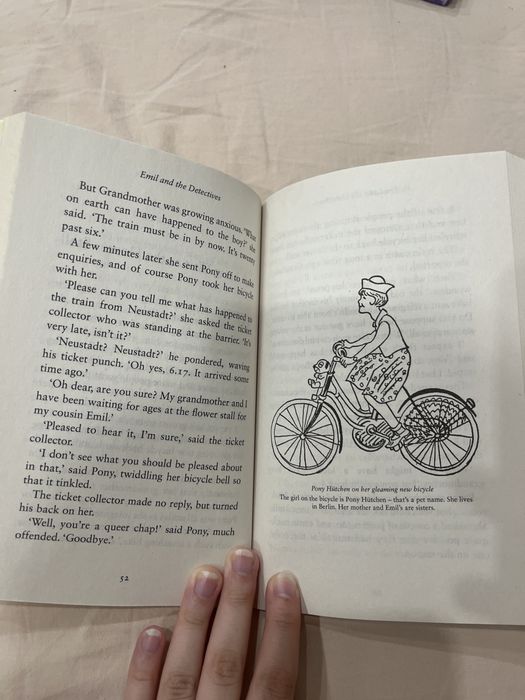 Книга «Emil and the detectives»