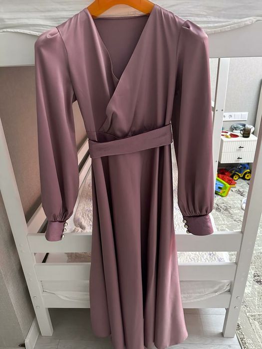 Продаю нарядное платье