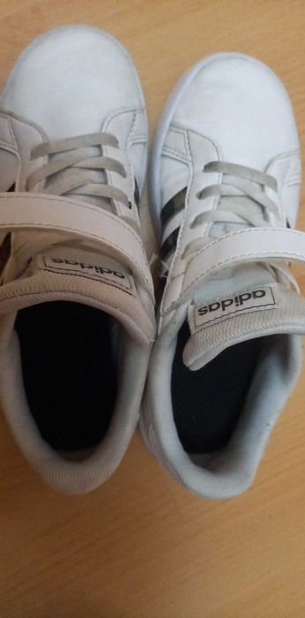 Маратонки Adidas, № 34.