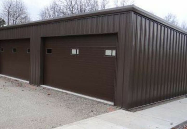 Construim case modulare, garaje auto și containere de tip birou din st