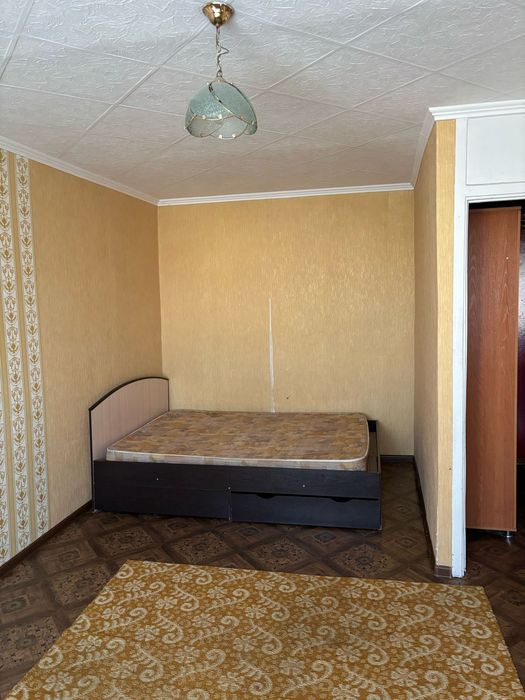Продам квартиру .