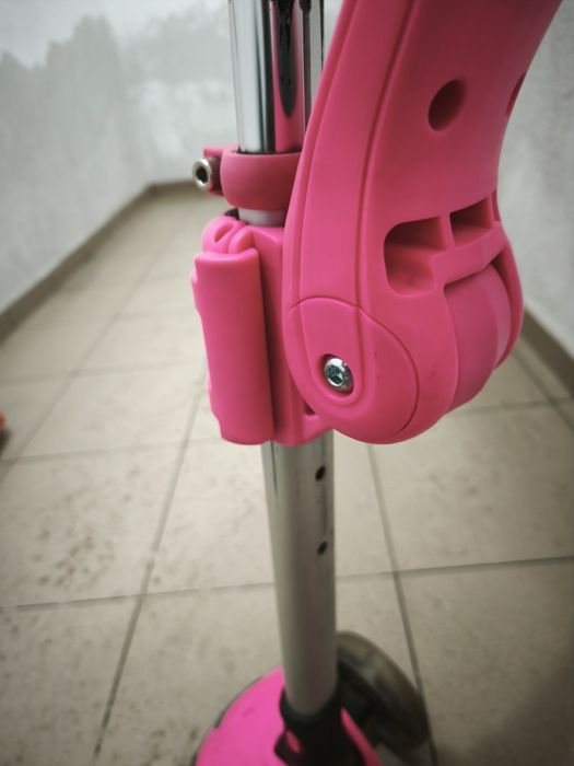 Розова тротинетка KinderKraft