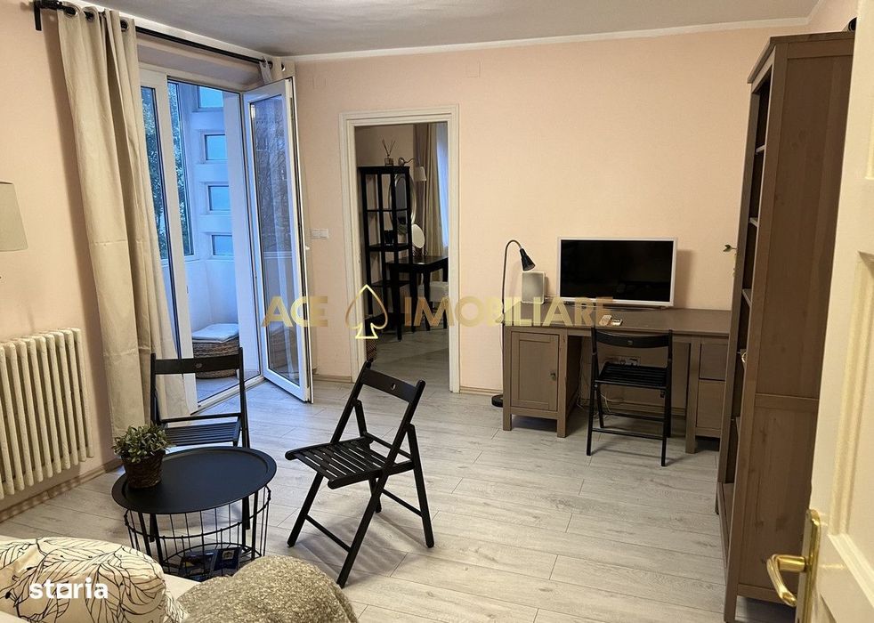 2 Camere de inchiriat | Romana | Metrou |
