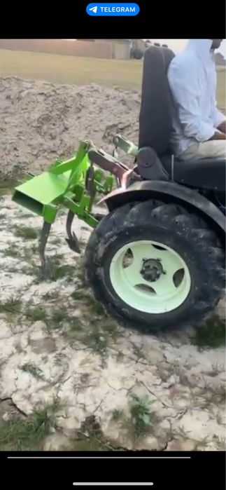 Mini traktor sotiladi holati yaxshi ishga tayyor