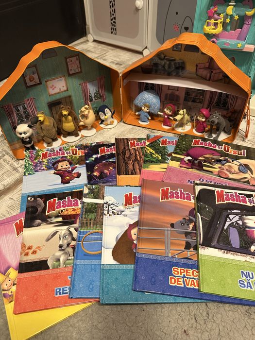 Set Masha si Ursul,