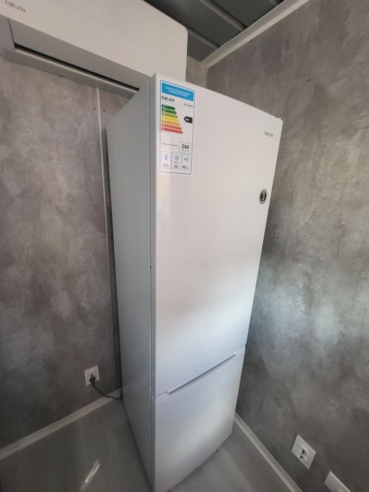 Продам холодильник