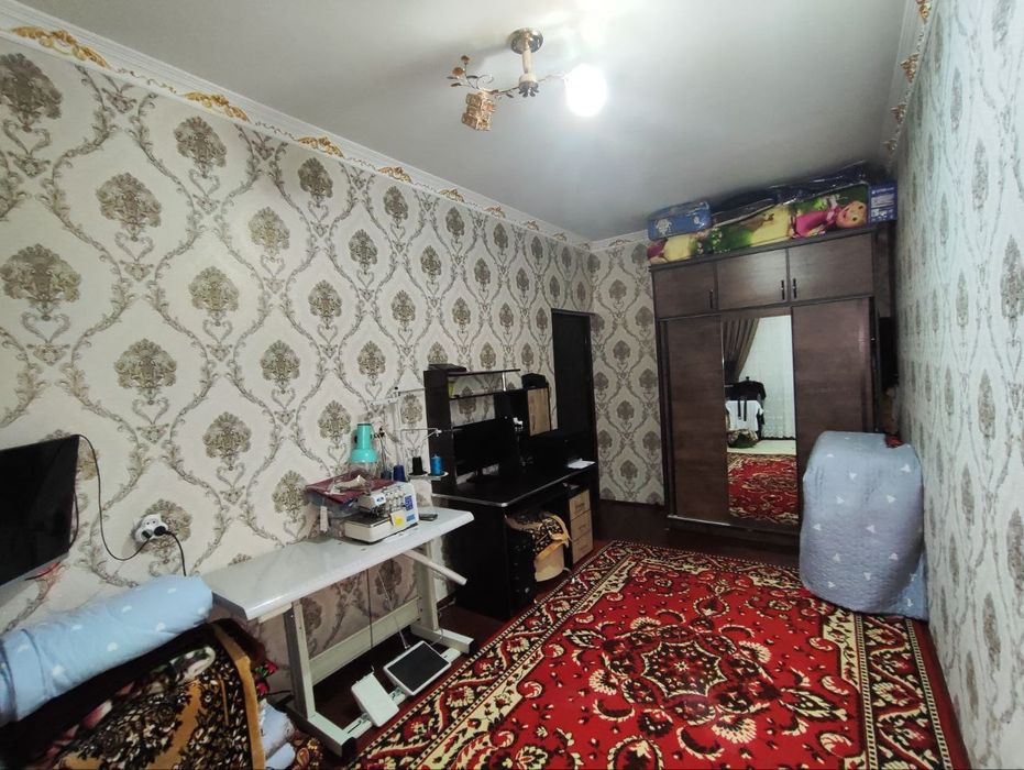 #130 Шахар маркази Гулободда 4 хонали квартира сотилади 4/3/5