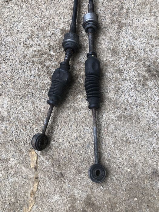 Жила за скорости на Тойота Версо 2.0D4D 2009г-2014г