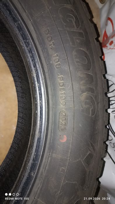 Продам шины почти новая