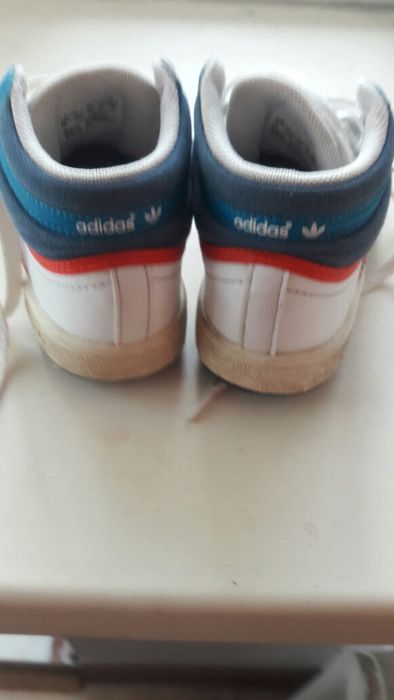 Кросовки adidas 25 р.