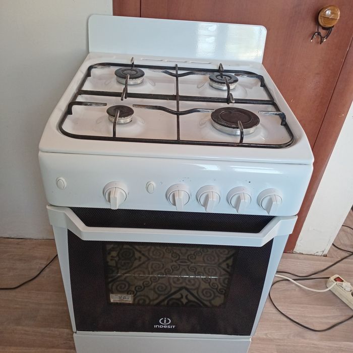 Газовая плита INDESIT