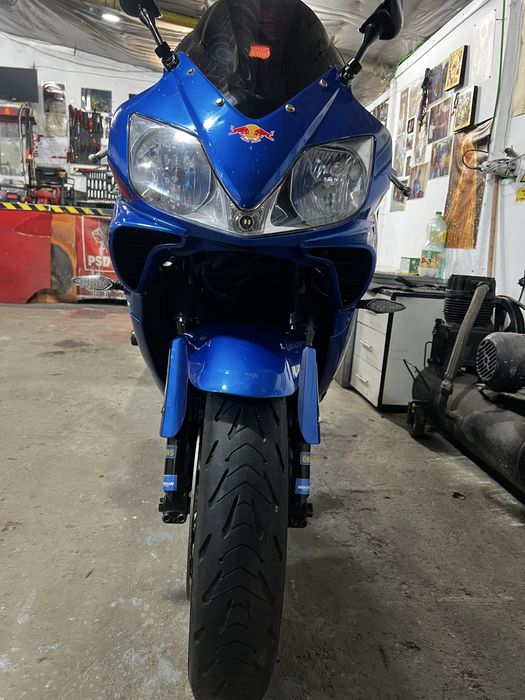 Vand honda cbr 600 f4 model carburatie