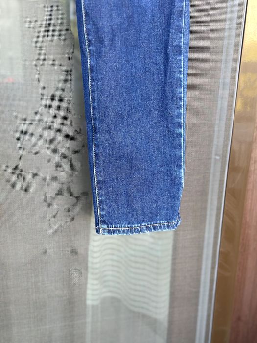 Дамски дънки Levi's (721 High Rise Skinny) - размер 28, Отлично състояние