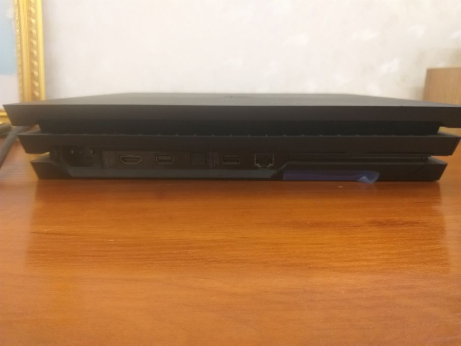 PLAYSTATION 4 PRO|цена вместе с играми и джойстиками