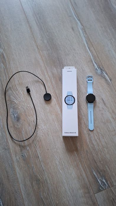 Vând ceas smartwatch Samsung Galaxy Watch FE