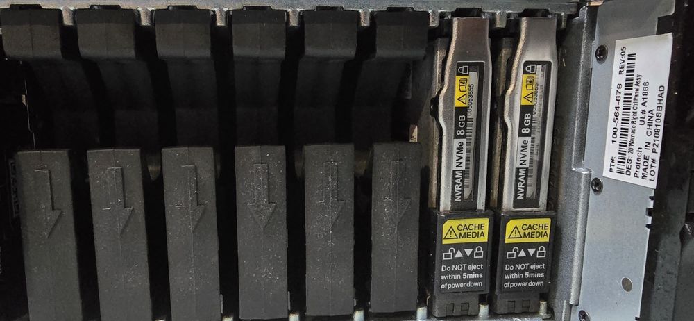 Dell PowerStore 1000x 384GB Ram