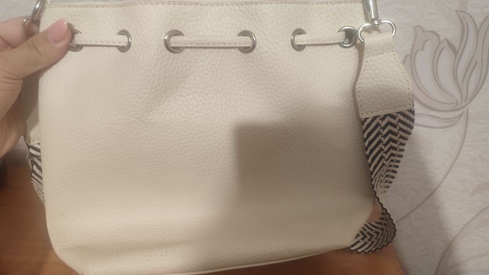 Сумка недавно купленная