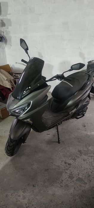 Продам скутер GTiger доки 49сс