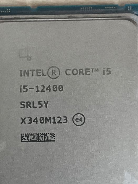 Процессор i5-12400