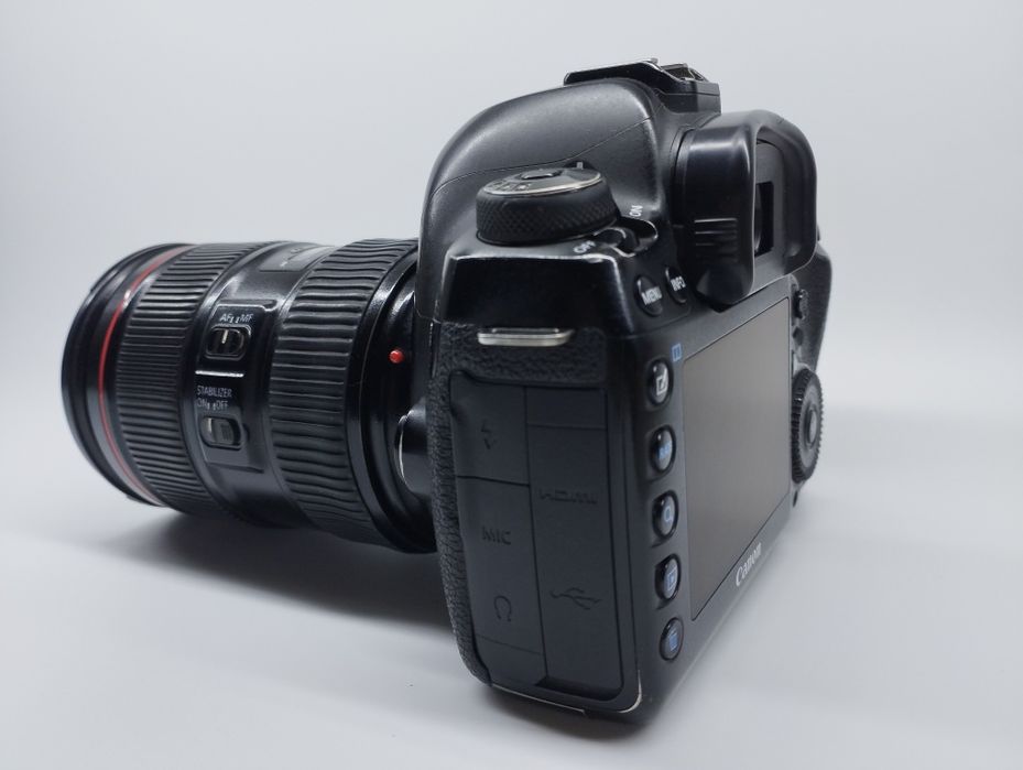 Canon EOS 5D Mark4 kit, yaxshi holatda