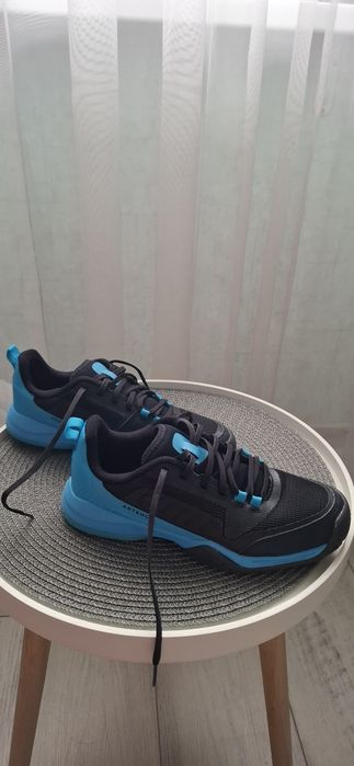 Маратонки, номер 38