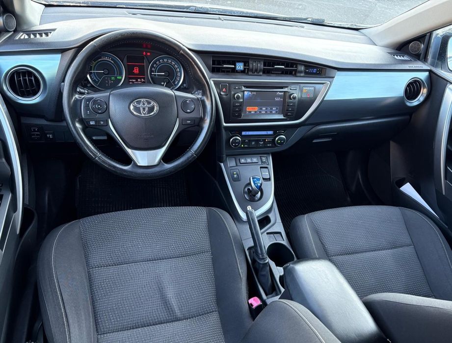 Toyota Auris 1,8 Hybrid Automat, camera, senzori, cruse, etc