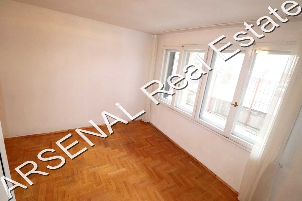 Двустаен апартамент под наем, Хладилника