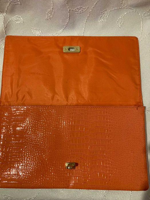 Дамска ретро чанта H&M оранжева / Чанта лъч H&M/ оранжева чантичка