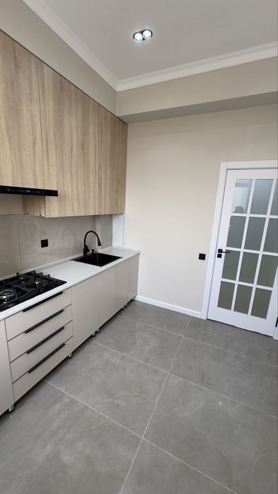 Продаю 2шку с ремонтом на Юнусабаде-8 в жк Шохсарой уйлари