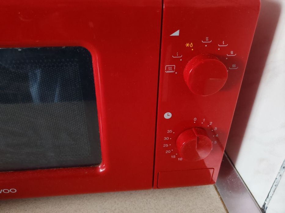 Cuptor cu microunde Daewoo