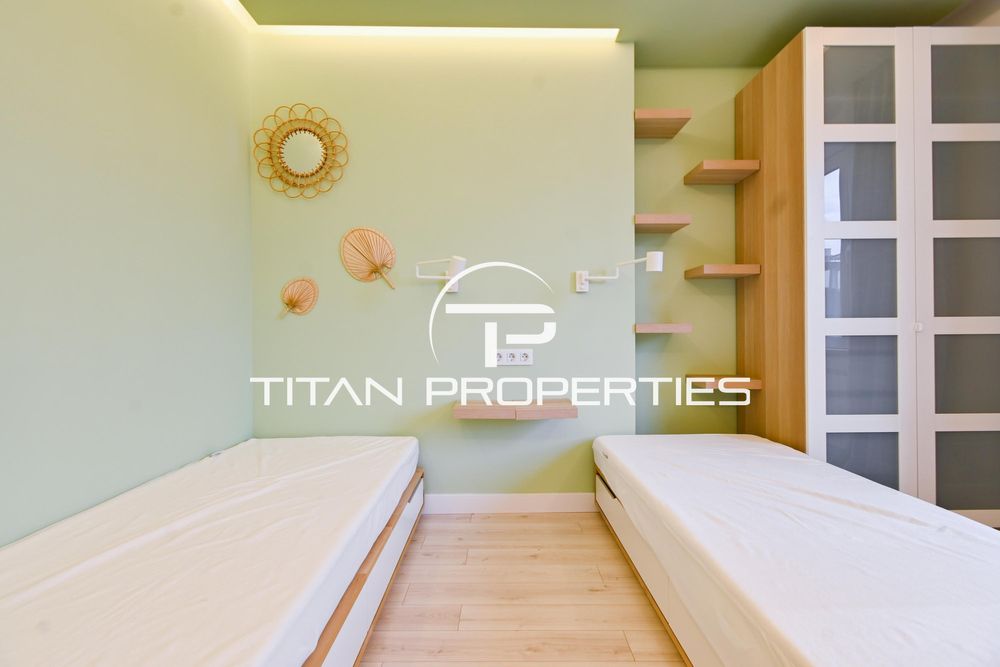 Дава се под наем Тристаен апартамент в София, Център - 90 кв.м за 1300 € - Снимка #7