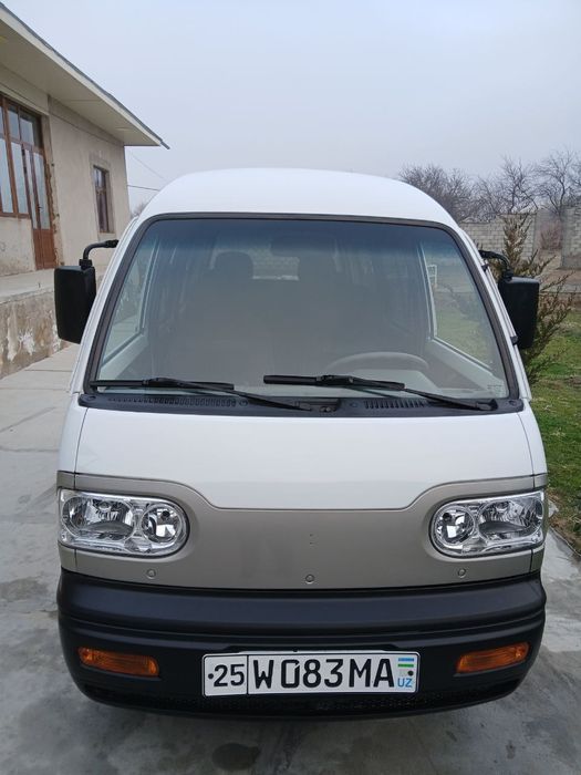 Chevrolet damas sotiladi