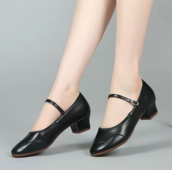 Туфли черные танцевальные народные. 34 размер