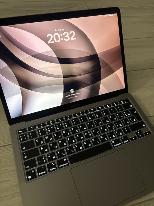 MacBook Air 13,3″ M1, 2020 года.