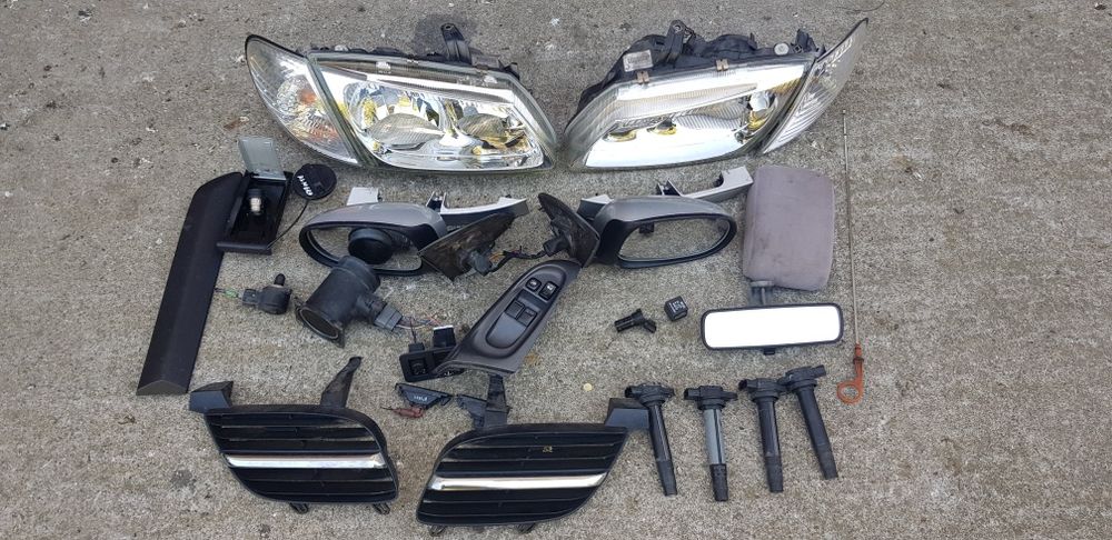 Нисани Алмери 1.5 бензин на части