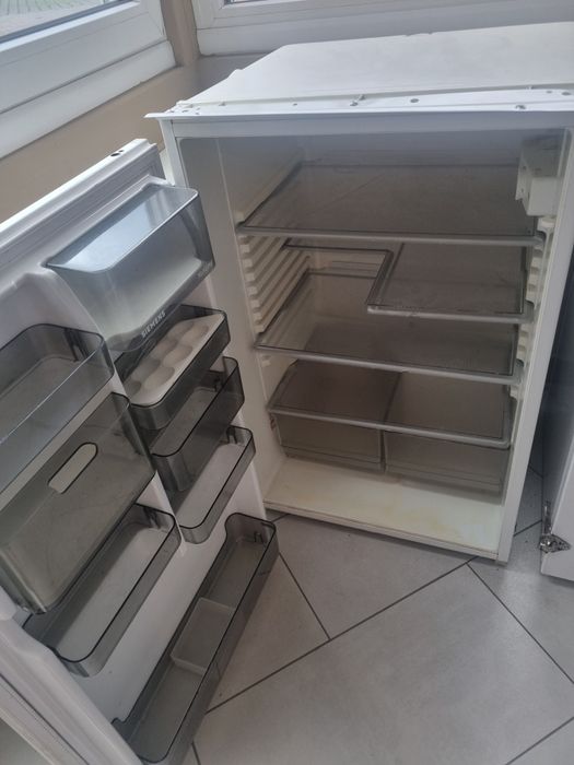 Congelator  si frigider