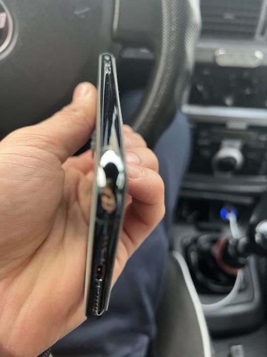 Iphone 11 pro sotiladi!