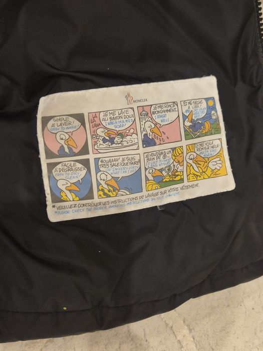 Geaca Moncler originală