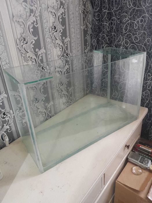 продам аквариум для рыбок