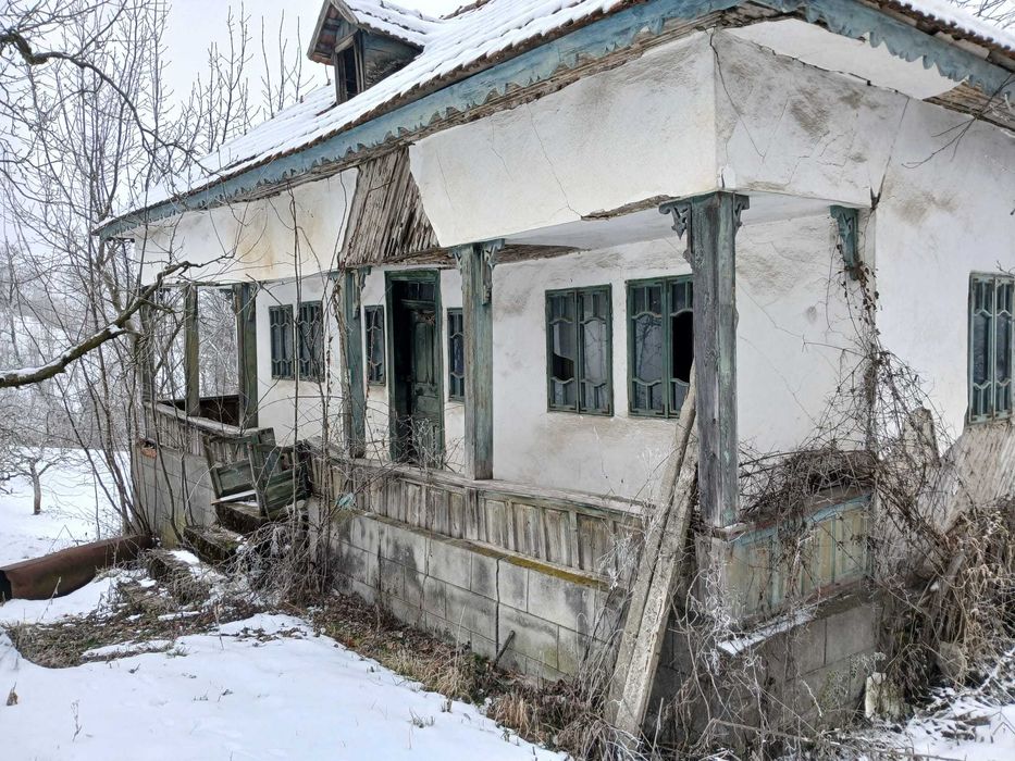 Vand casa batraneasca