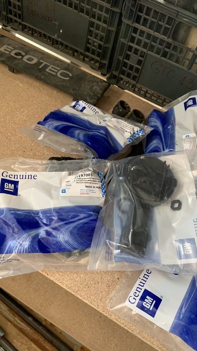 Клапан картерна вентилация GM